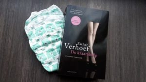 Boekrecensie van De kraamhulp van Esther Verhoef